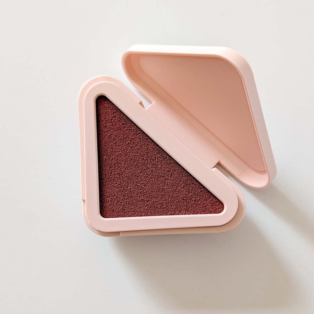 Prada Touch Cream-to-Powder Blush Bow 0.12 oz (full size)